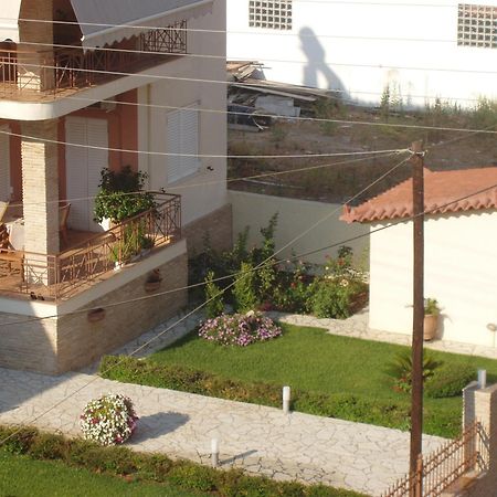 Hotel Drosia Messíni Екстериор снимка