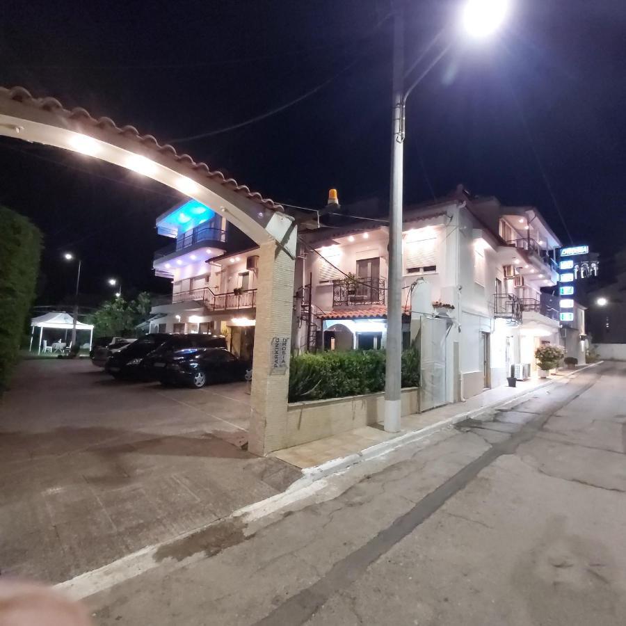 Hotel Drosia Messíni Екстериор снимка